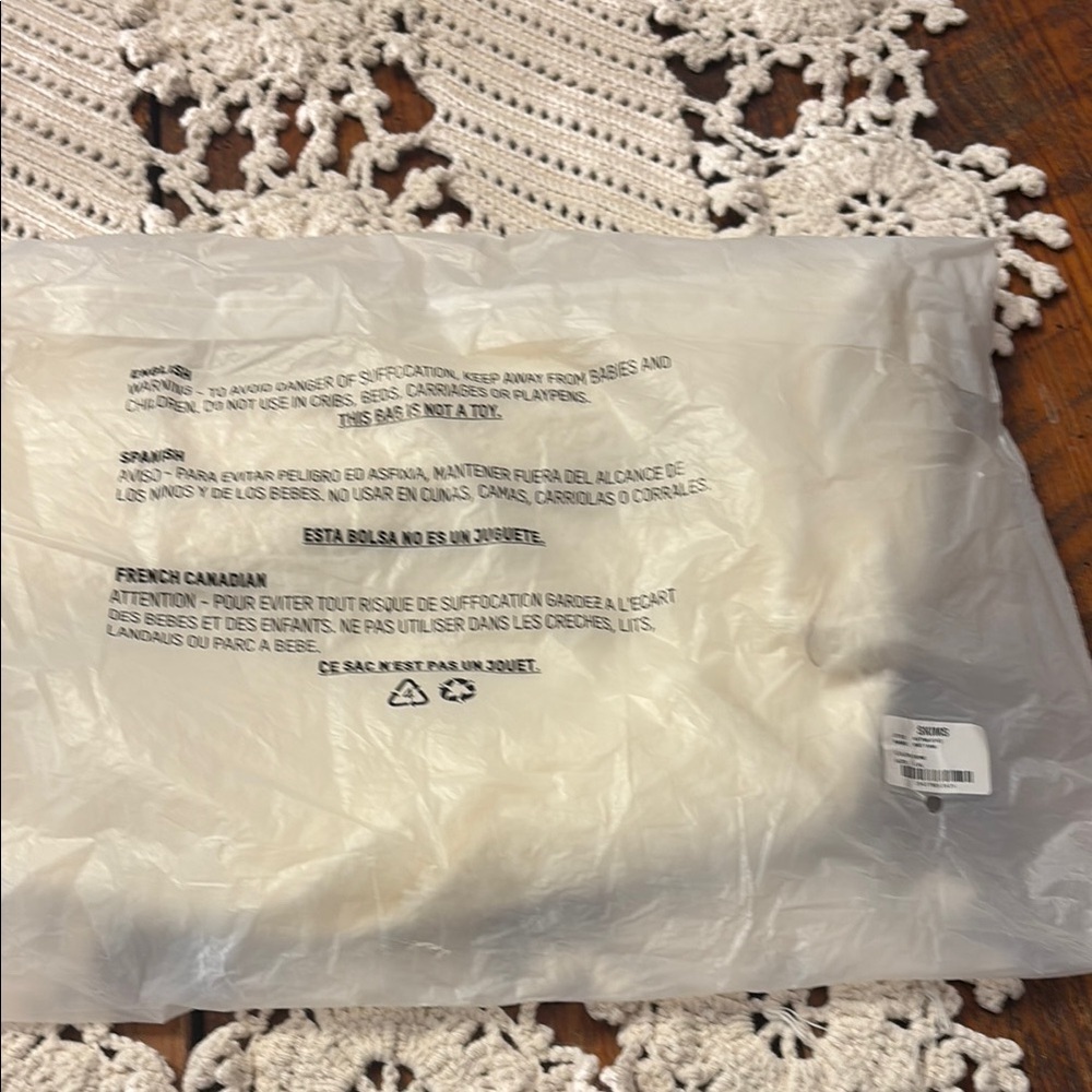 SKIMS Cream Fuzzy Knit Tank Top - Picture 9 of 9
